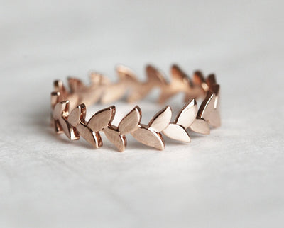 LEAH ROSE GOLD WEDDING BAND, ROSE GOLD VINE RING-Capucinne