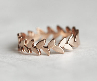 LEAH ROSE GOLD WEDDING BAND, ROSE GOLD VINE RING-Capucinne