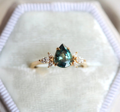 Leandra Sapphire Diamond Ring-Capucinne