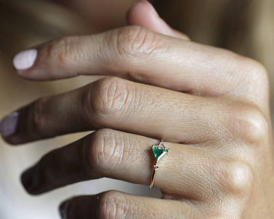 Triangle-Cut Emerald Cluster Ring with White Diamonds