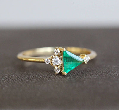 Triangle-Cut Emerald Cluster Ring with White Round Diamonds
