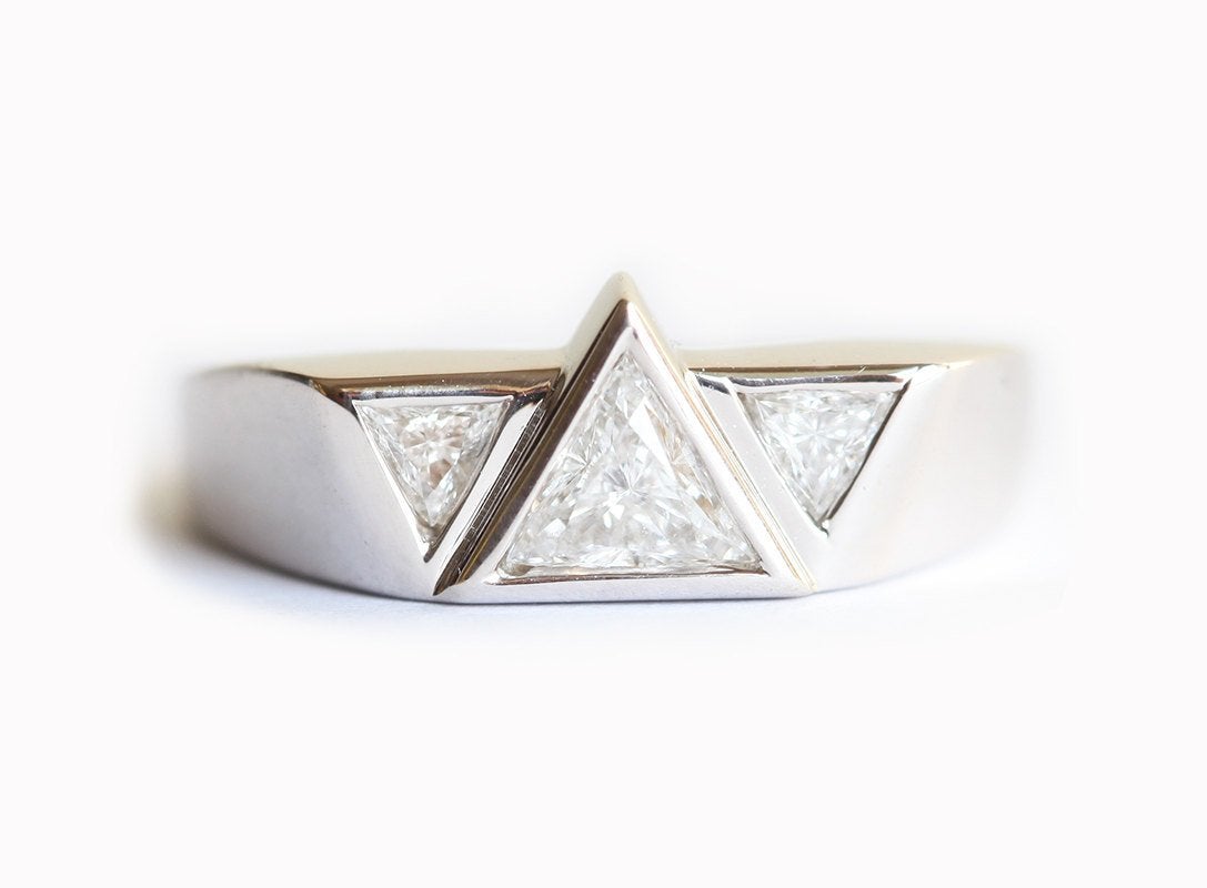 Triple trillion-cut diamond ring