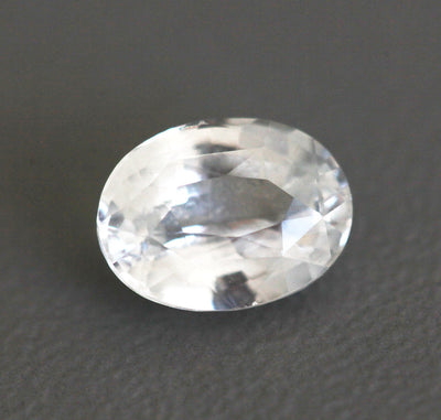 Loose oval-shaped white sapphire