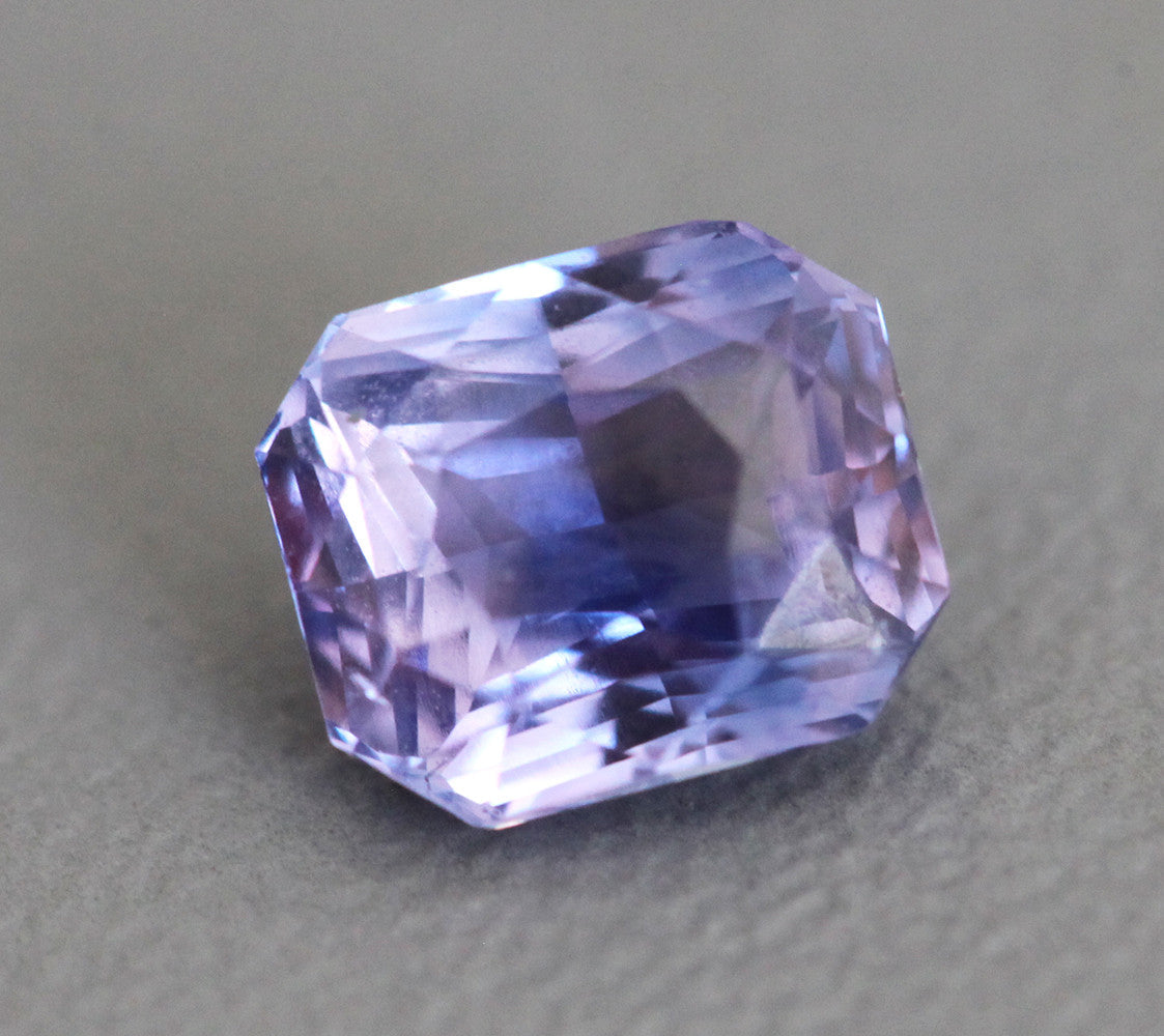 Loose octagon-shaped bi-color sapphire