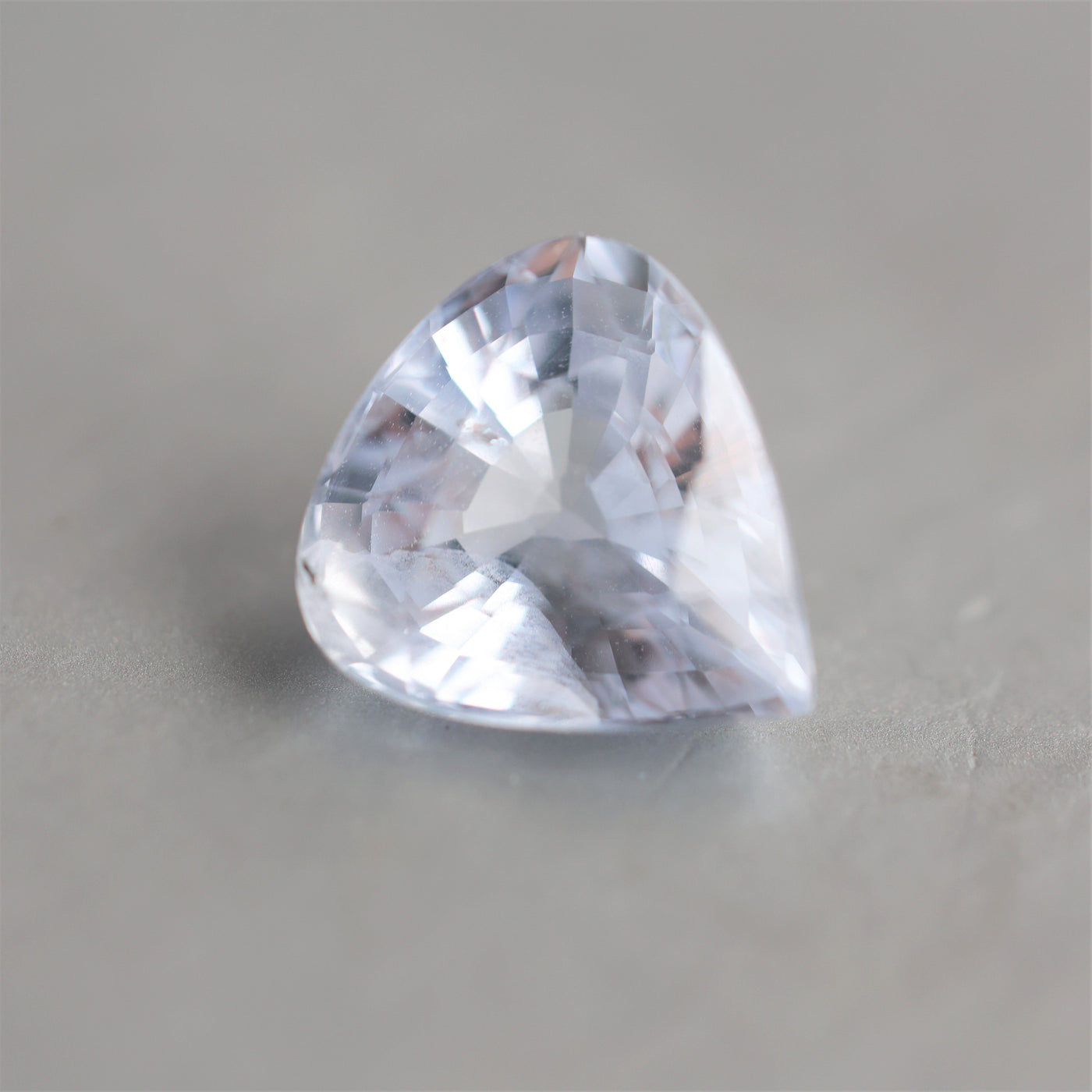 Loose pear-shaped light blue sapphire