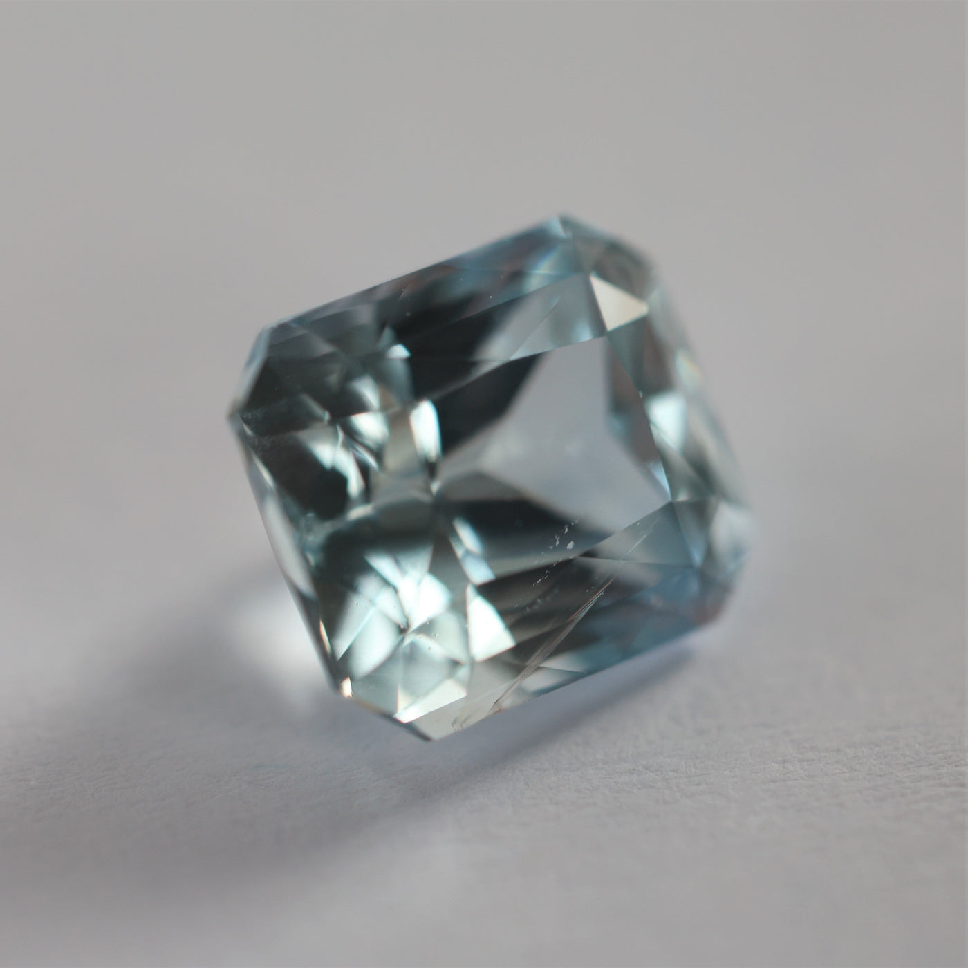 Loose octagon-shaped blue sapphire