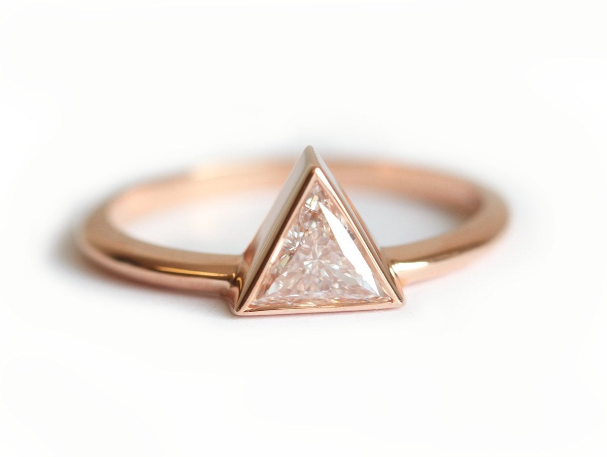 Maribel Triangle Diamond Solitaire Ring-Capucinne