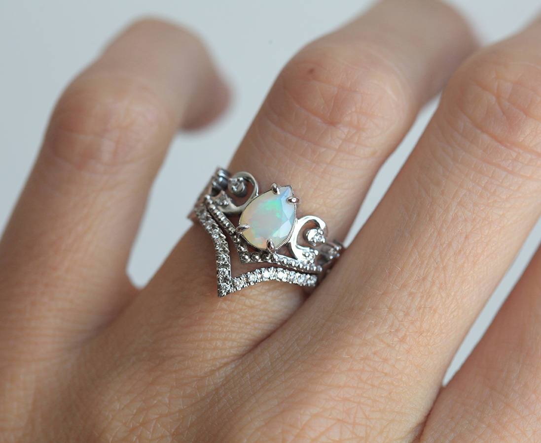 White Pear Opal Vintage Ring Set Resembling A Diadem with Round White Diamonds on the Side