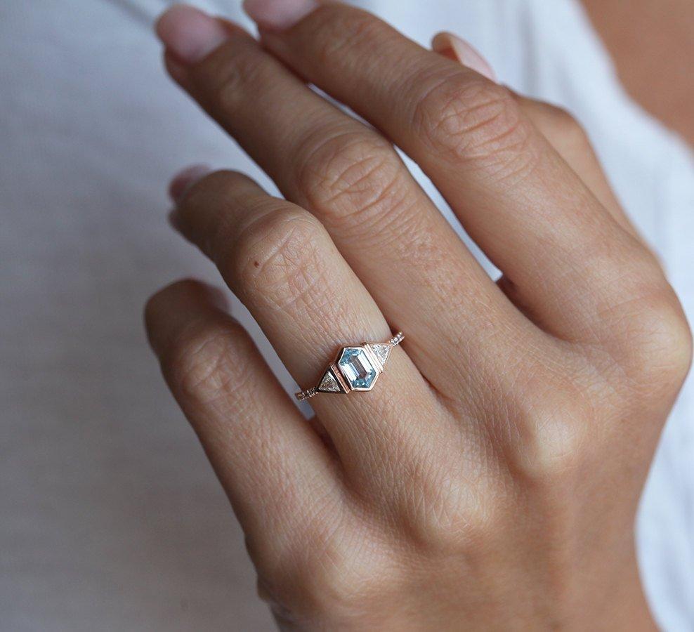 Modern Hexagon Aquamarine Ring with 2 Accent Triangle-Cut White Diamonds and Pave Diamonds