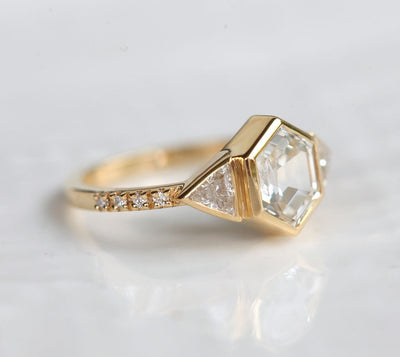 MEGAN HEXAGON RING-Capucinne