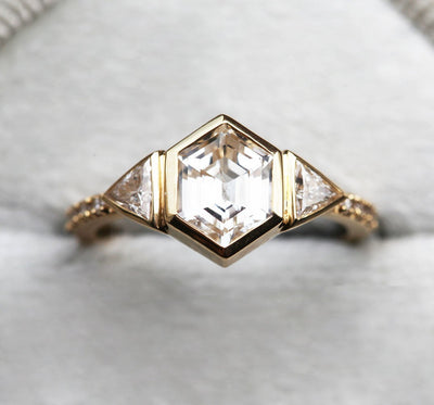 MEGAN HEXAGON RING-Capucinne