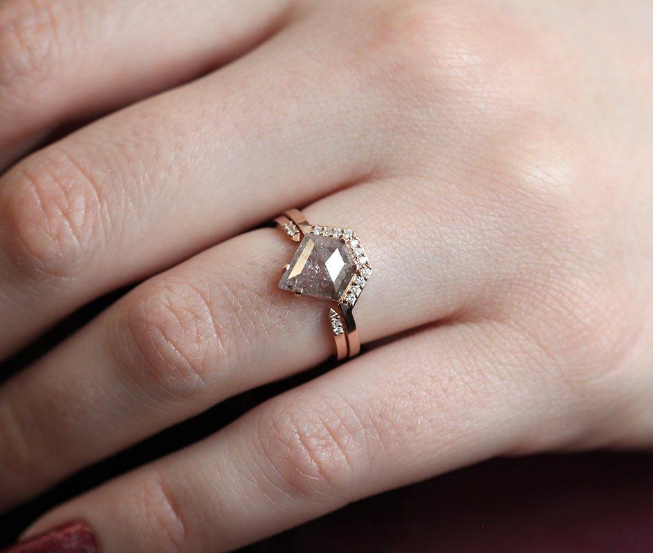 Gray Shield Salt & Pepper Diamond Ring Set with Side Round White Diamonds