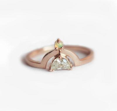 Modern Half-Moon Diamond Ring With Australian Opal-Capucinne