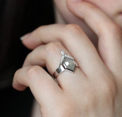 Modern Hexagon Diamond Ring With White Diamond Crown-Capucinne