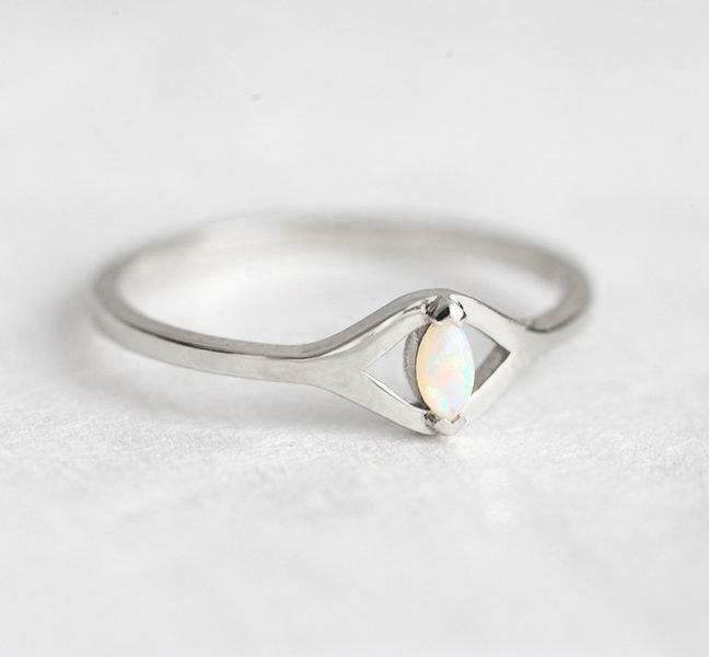 Marquise-Cut Opal White Gold Ring in a cat eye design