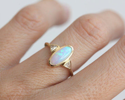 Three Stone Oval Opal Ring with 2 Accent Triangle-Cut White Diamonds