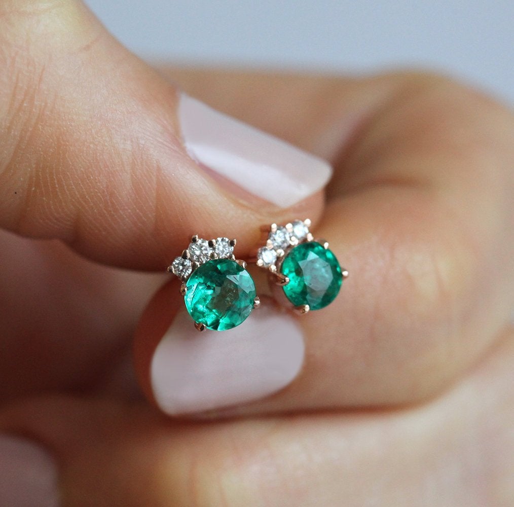 Natural Round Emerald Stud Earrings Crowned with White Round Diamonds