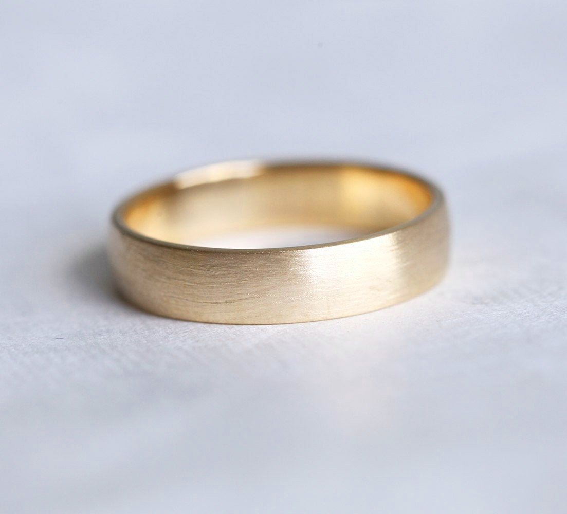 Nico Gold Wedding Ring, Men Band-Capucinne