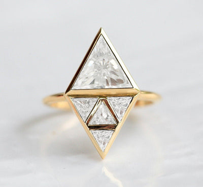 Nina Triangle Diamond Ring-Capucinne