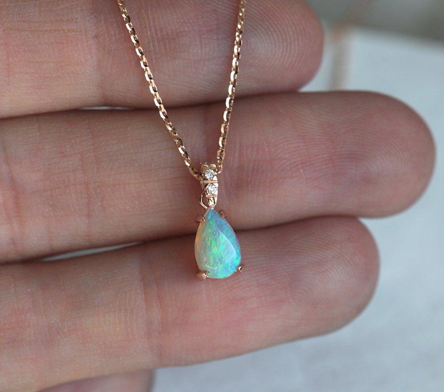 Pear-shaped australian opal and diamond gold chain necklace