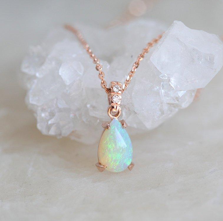 Pear-shaped australian opal and diamond gold chain necklace