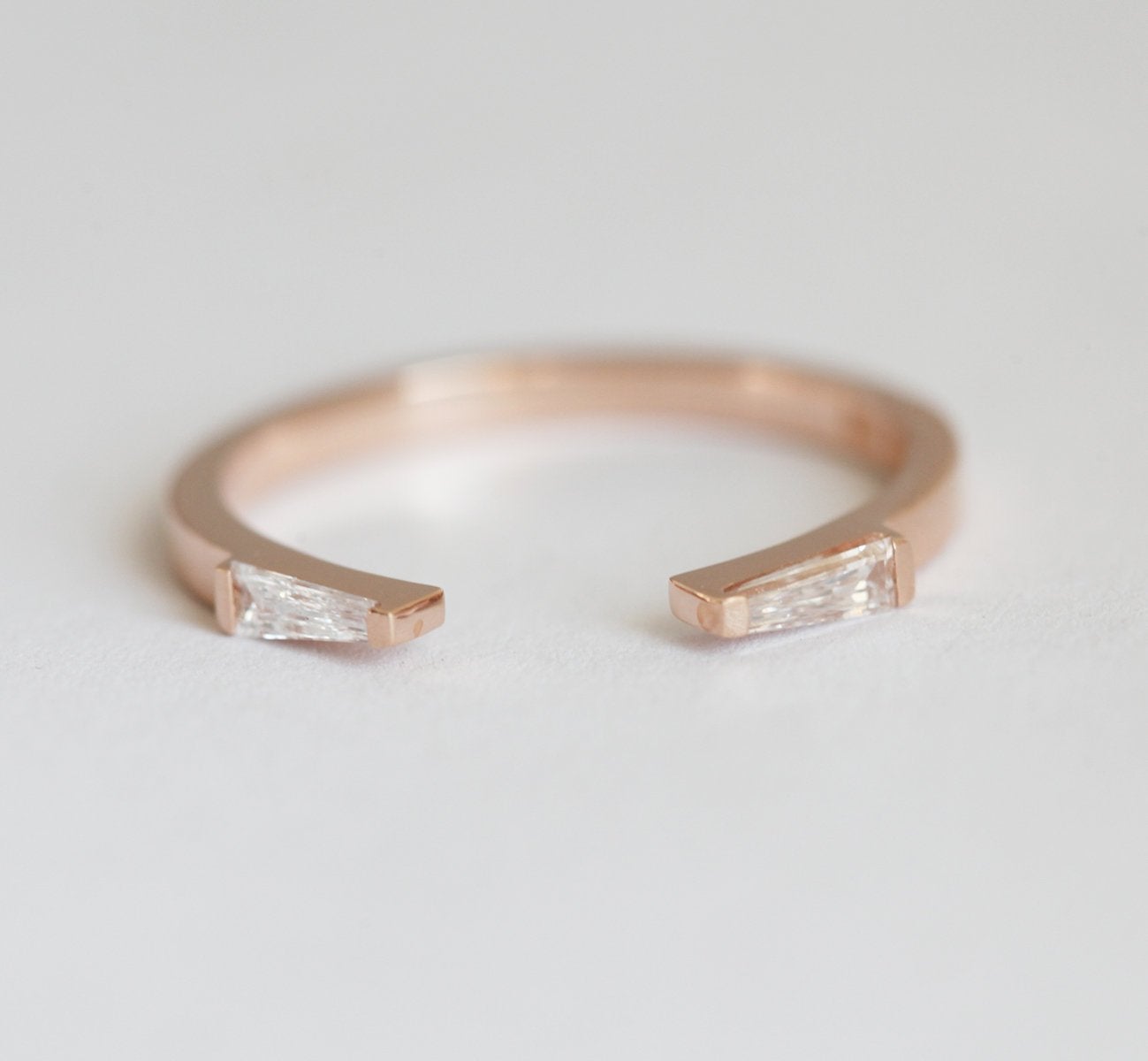 Open Gold Ring With Tapered Baguette Diamonds-Capucinne