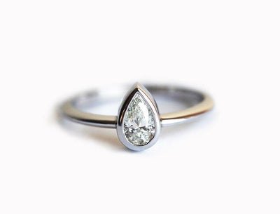 Pear Diamond Bezel Engagement Ring-Capucinne