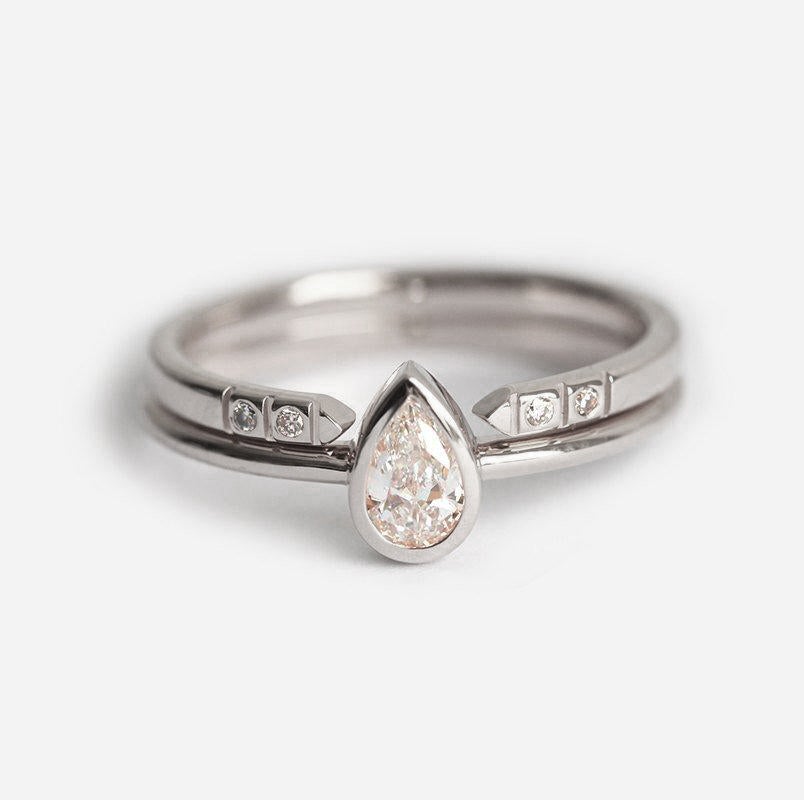 Pear Diamond Ring Set With Matching Open Diamond Band-Capucinne