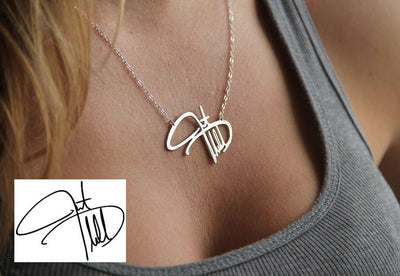 Gold necklace with personalized handwriting signature