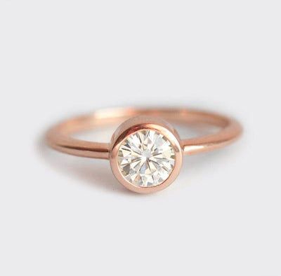 Pia Diamond Ring-Capucinne