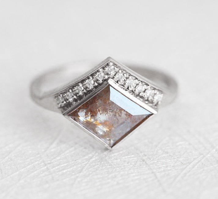Kite Salt & Pepper Diamond, Platinum Ring with Round Side Diamonds