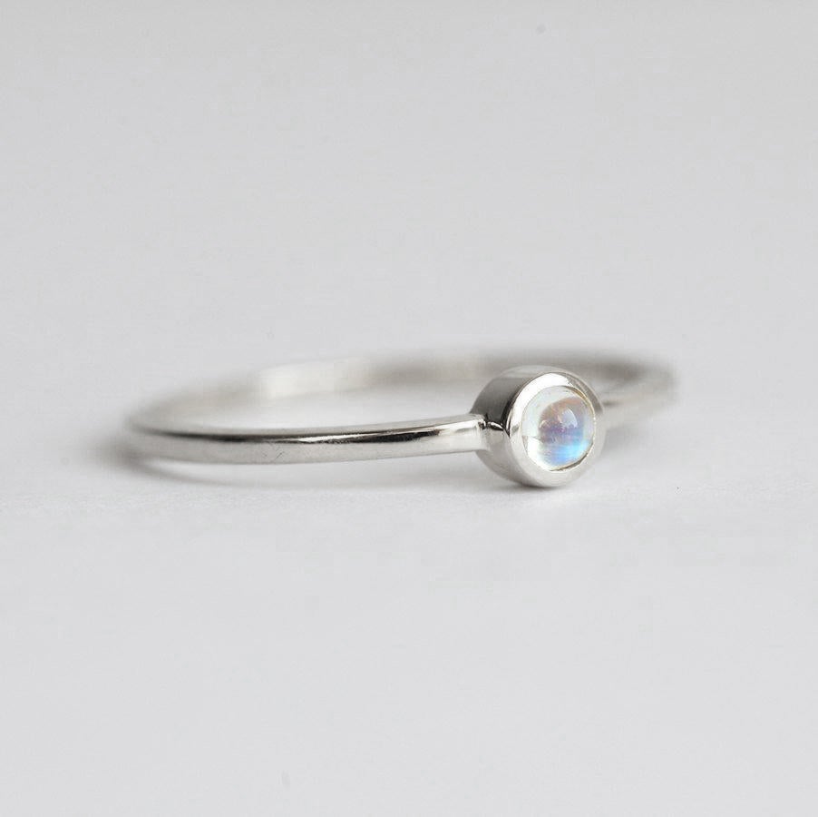 Round Moonstone Gold Solitaire Ring