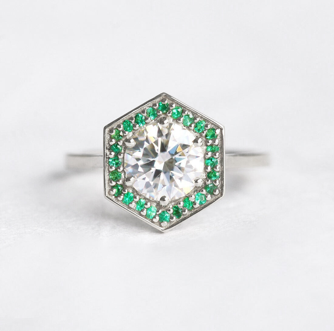 Rhea Engagement Ring-Capucinne