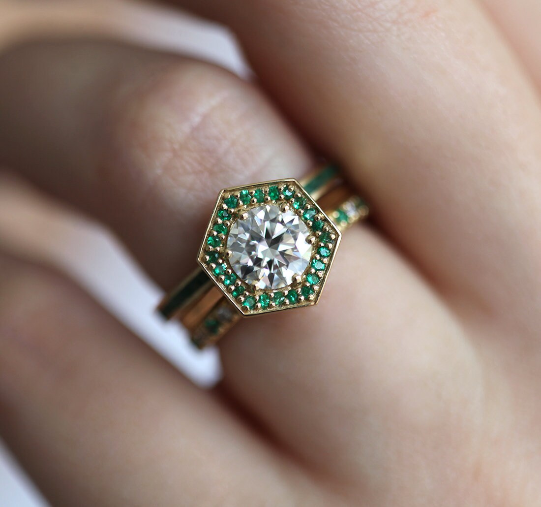 Rhea Engagement Ring-Capucinne