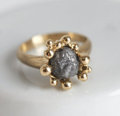 Romance Rough Gray Diamond Ring With Yellow Gold Band-Capucinne