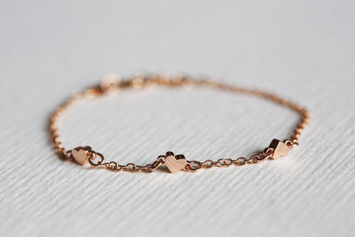 Rose gold hearts chain bracelet