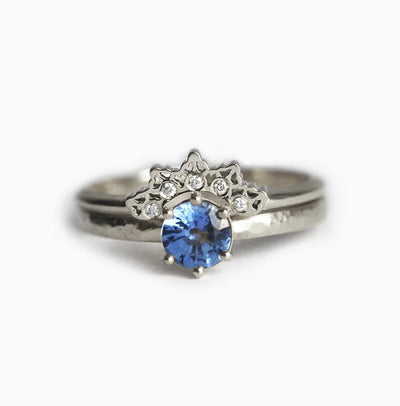 Round blue sapphire and white side diamonds engagement ring set