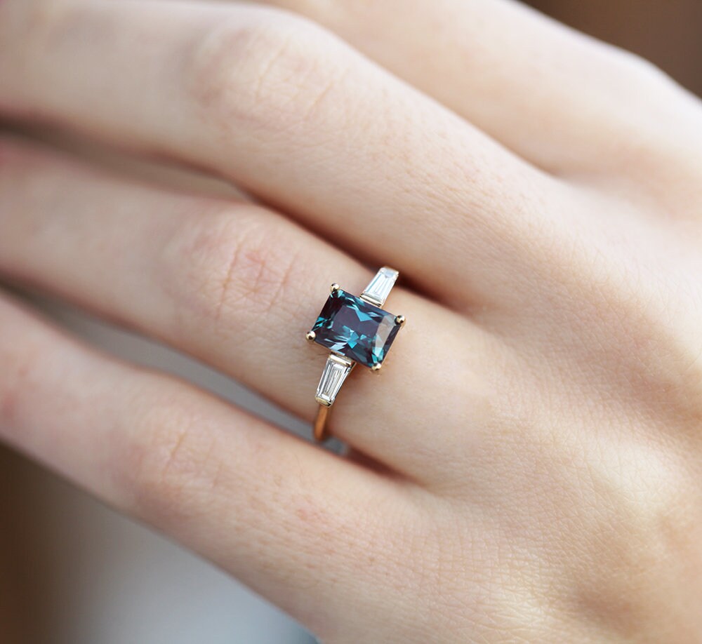 Teal Radiant Alexandrite Ring with 2 Side Baguette-Cut White Diamonds