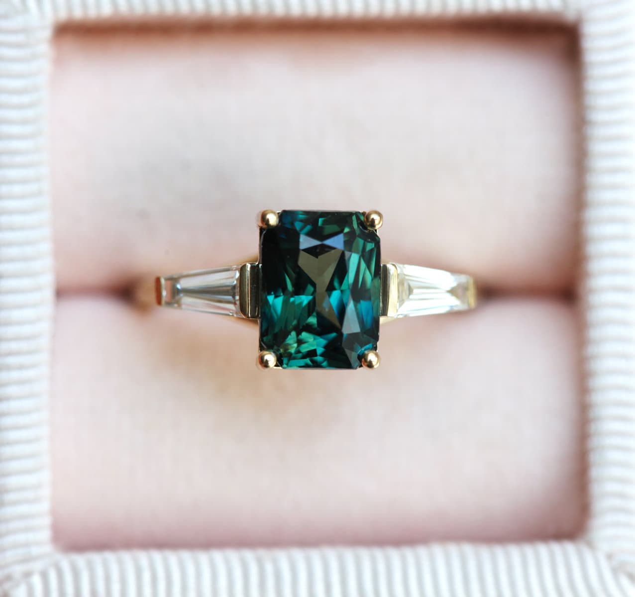 Teal Radiant Alexandrite Ring with 2 Side Baguette-Cut White Diamonds