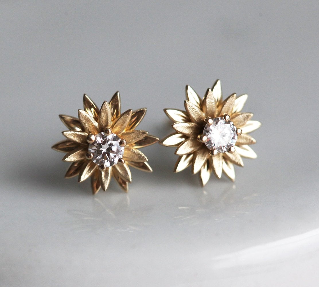 Round diamond and gold sunflower stud earrings