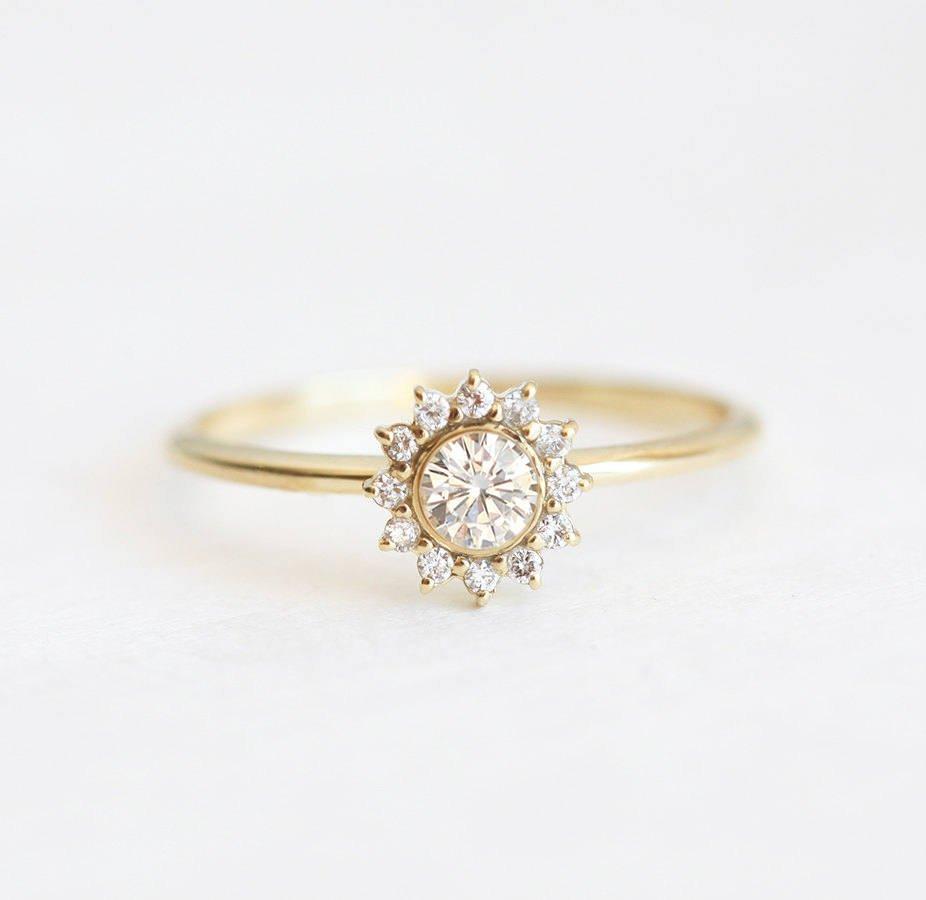 TANA DIAMOND RING-Capucinne