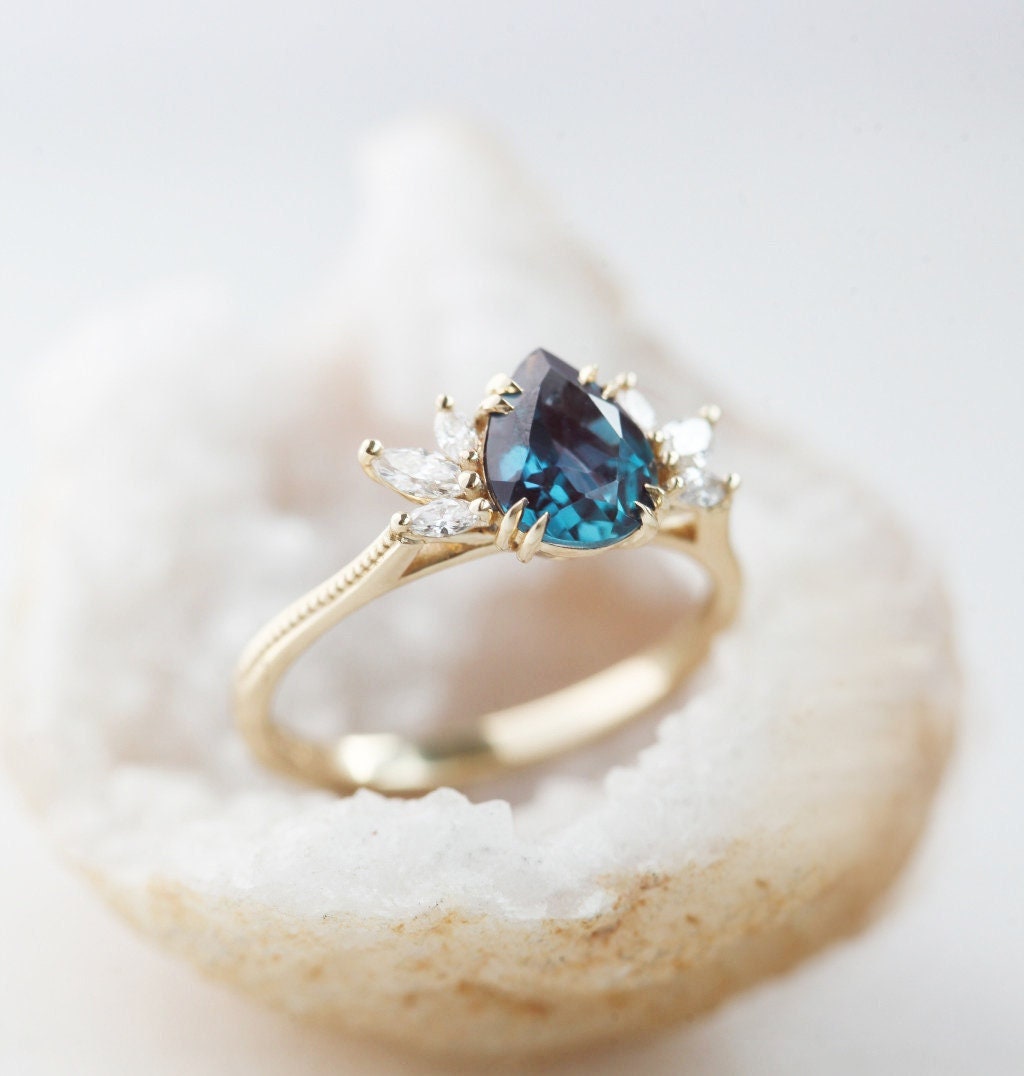 Alexandrite teardrop ring shop
