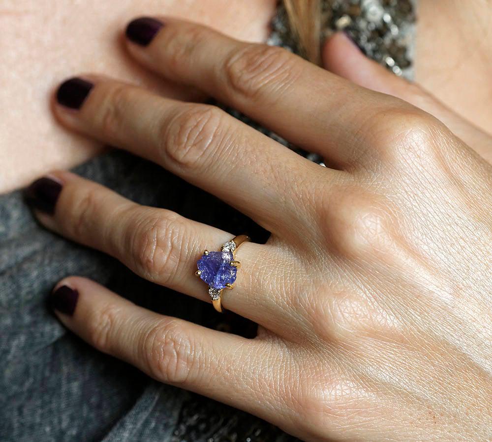 Three-Stone Natural Raw Tanzanite Ring with 2 Side White Diamonds