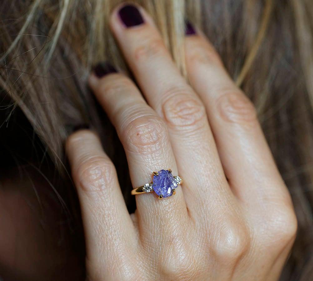 Three-Stone Natural Raw Tanzanite Ring with 2 Side White Diamonds