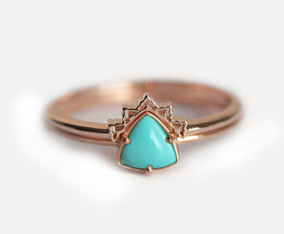 Trillion-Cut Turquoise Ring Set With Curved Lace Gold Wedding Band
