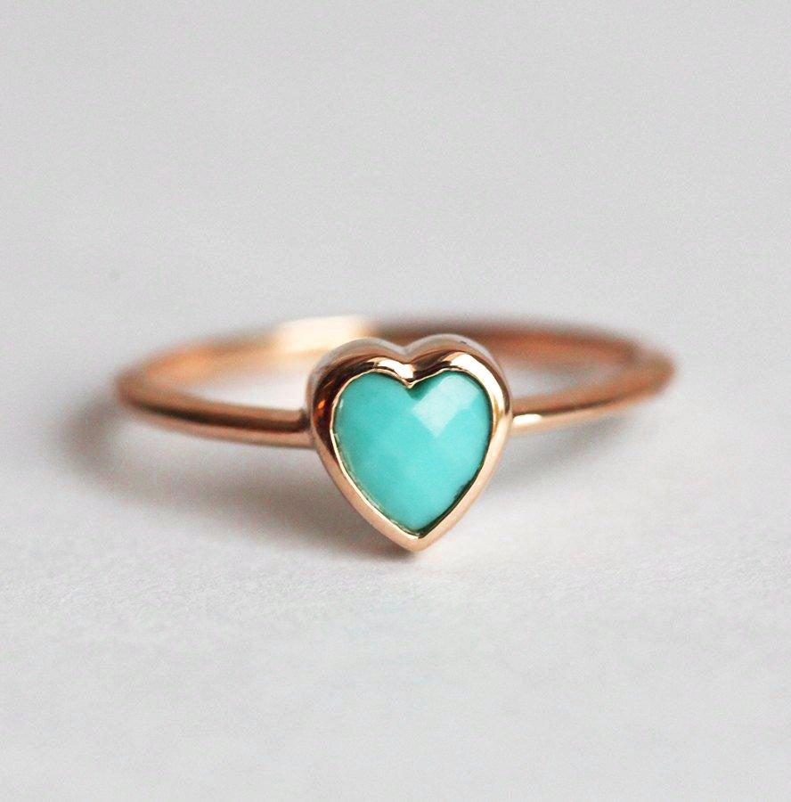 Heart Shaped Turquoise Gold Solitaire Wedding Ring