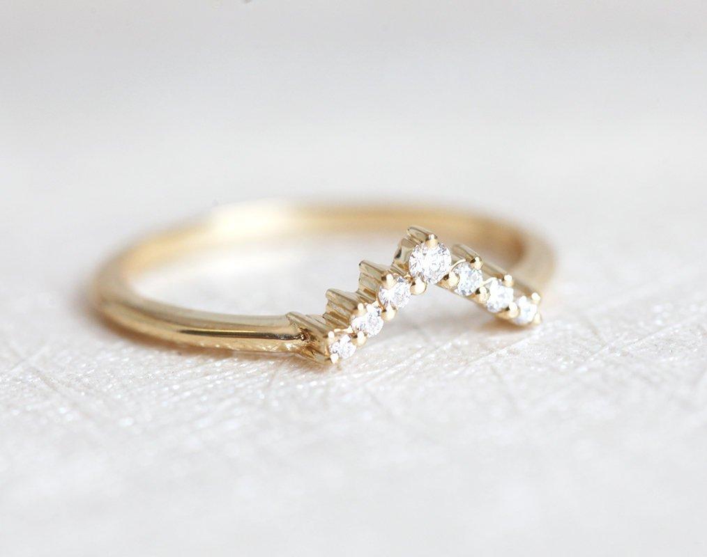 Round white diamond cluster wedding ring
