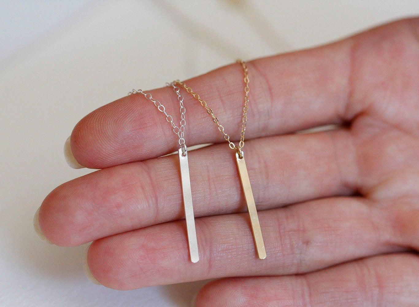 Gold vertical bar chain necklace