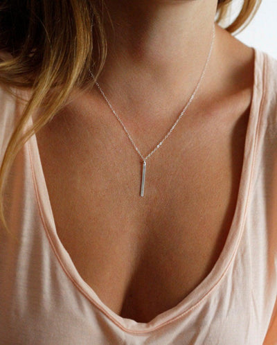 Gold vertical bar chain necklace