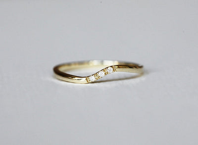 Round white diamond eternity ring